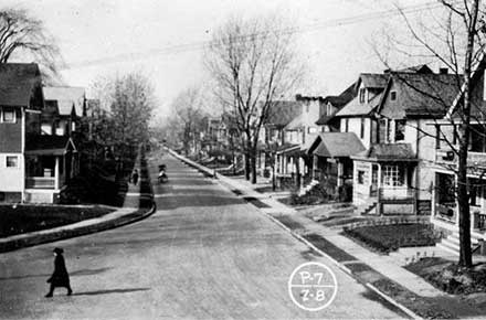 Stratmore Avenue - north of ®NKP overpass, 1922.